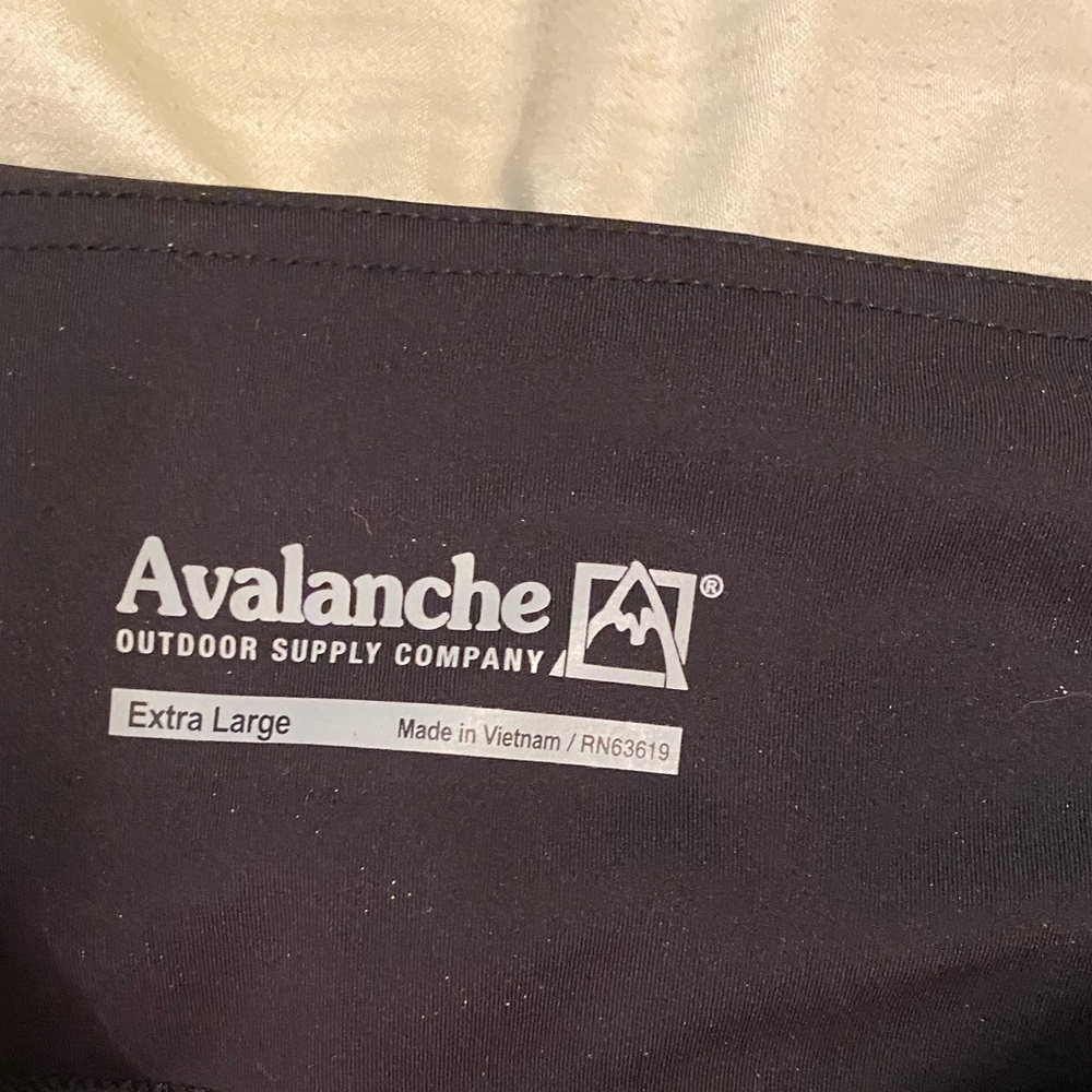 Avalanche leggings black fleece lined Size XL CA7050